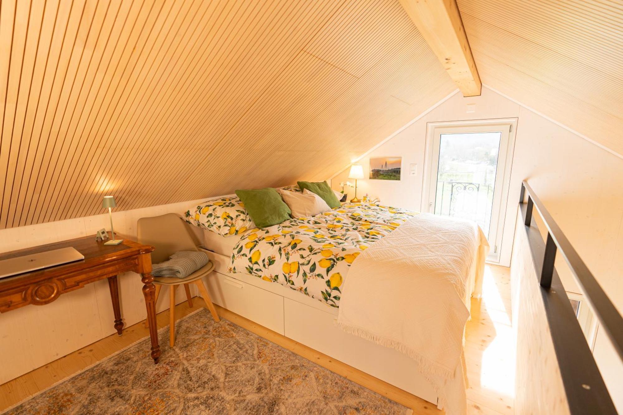 Tiny House Chez Claudine - Relaxen, Workspace, Naehe Thermen, Netflix, Free Parking & Wifi Brugg  Εξωτερικό φωτογραφία