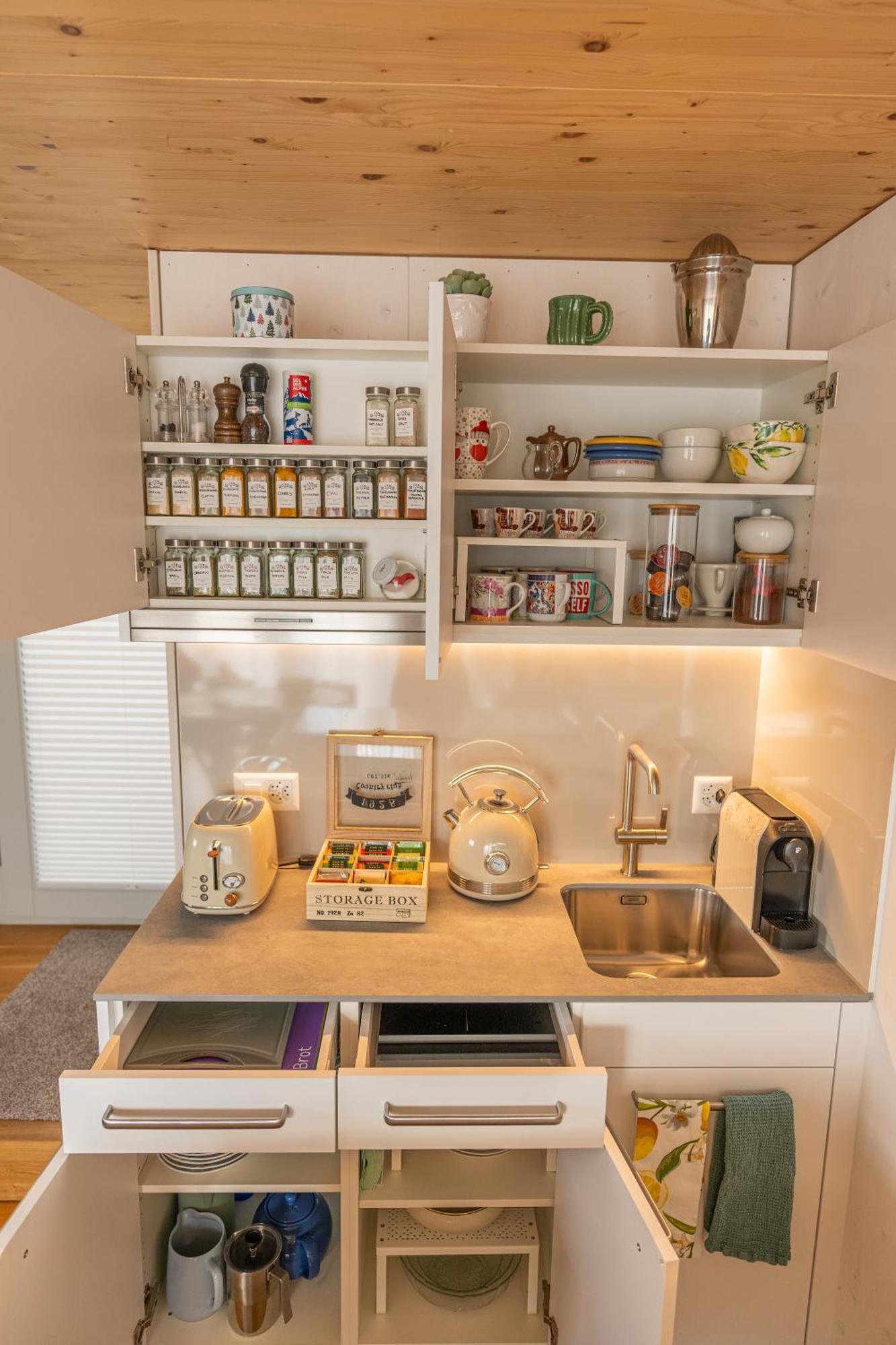 Tiny House Chez Claudine - Relaxen, Workspace, Naehe Thermen, Netflix, Free Parking & Wifi Brugg  Εξωτερικό φωτογραφία